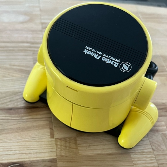 Radio Shack Robotic Banker Robie Vintage Electronic Animated Coin Bank Works! - Picture 7 of 12